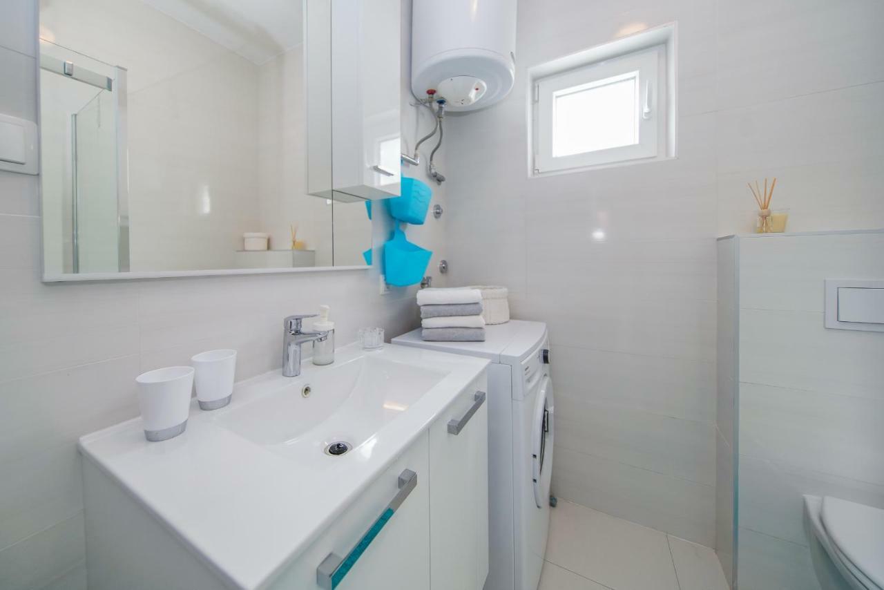 Guesthouse Klara Duba Stonska ภายนอก รูปภาพ