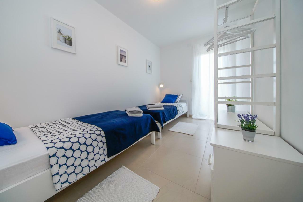 Guesthouse Klara Duba Stonska ภายนอก รูปภาพ