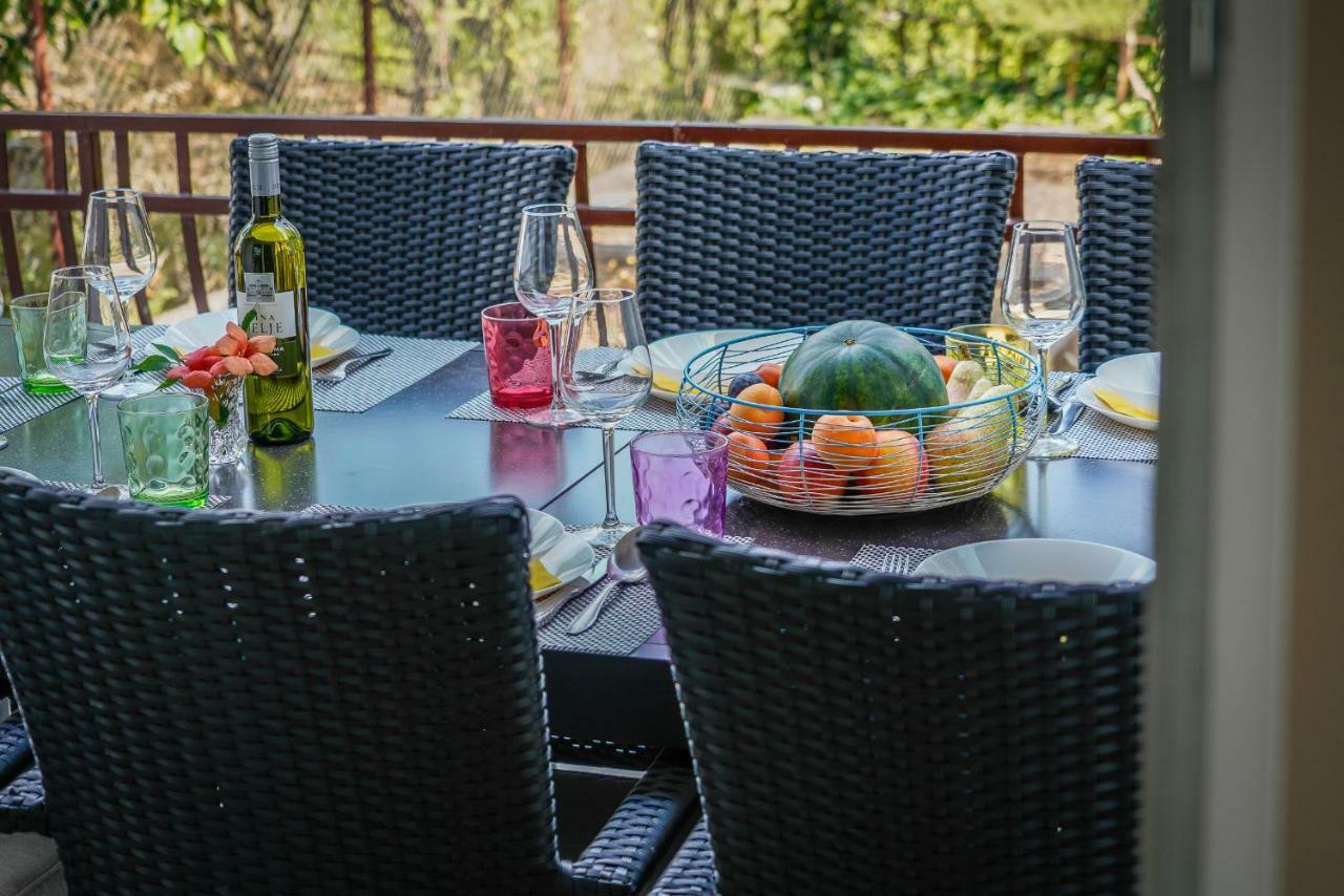 Guesthouse Klara Duba Stonska ภายนอก รูปภาพ