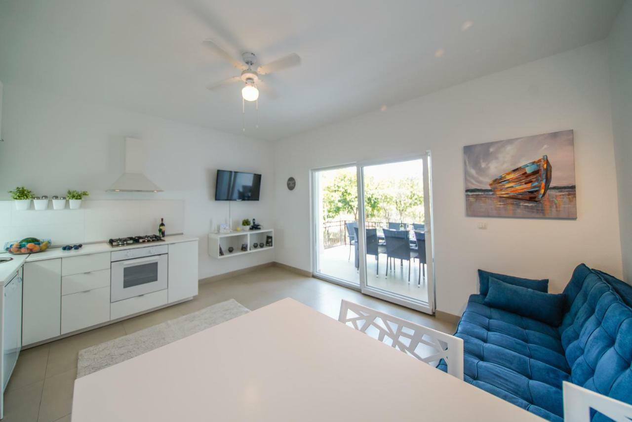Guesthouse Klara Duba Stonska ภายนอก รูปภาพ