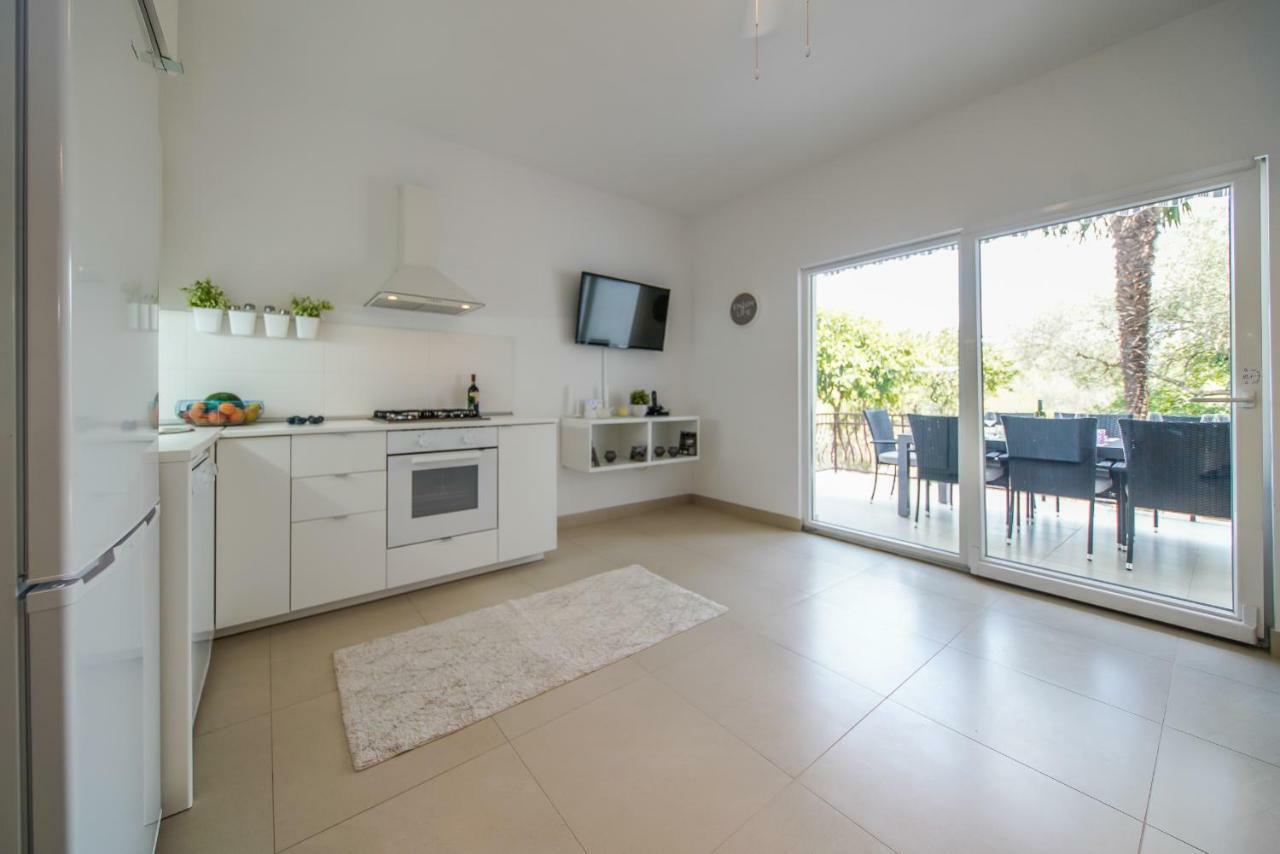 Guesthouse Klara Duba Stonska ภายนอก รูปภาพ