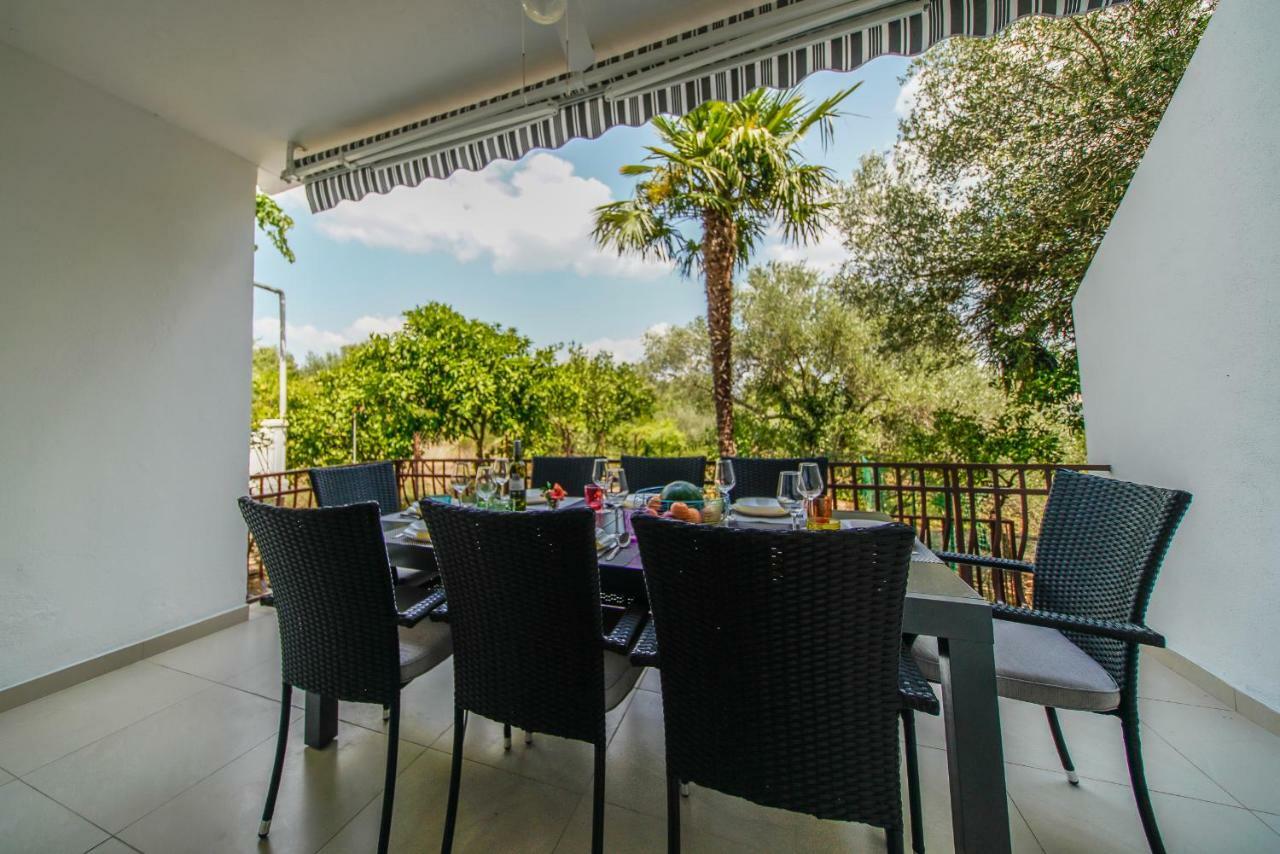 Guesthouse Klara Duba Stonska ภายนอก รูปภาพ